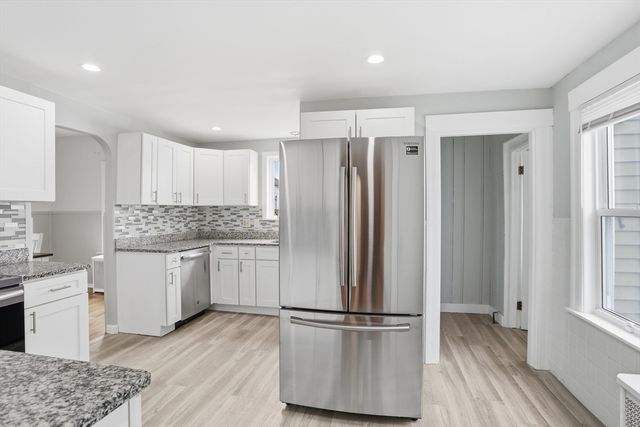 43 Tampa St, Worcester, MA 01604