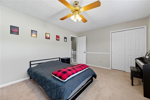 53 Dawn LN, Hampton, VA 23666