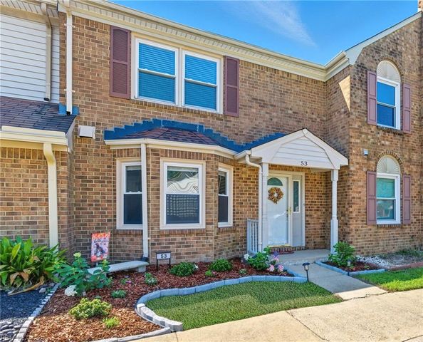 53 Dawn LN, Hampton, VA 23666