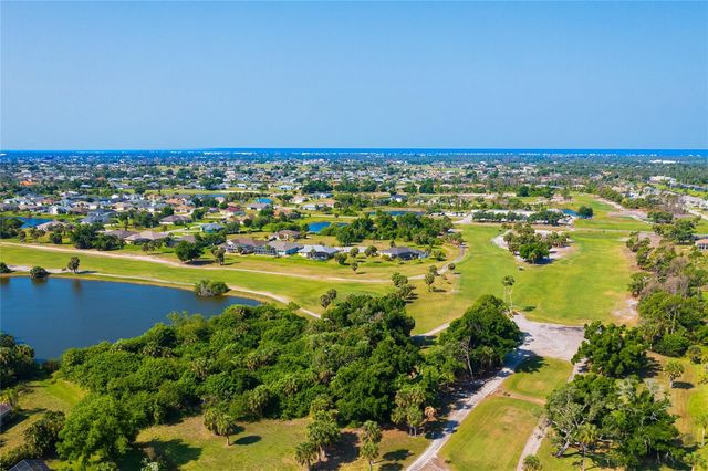 237 W PINE VALLEY LANE, Rotonda West, FL 33947