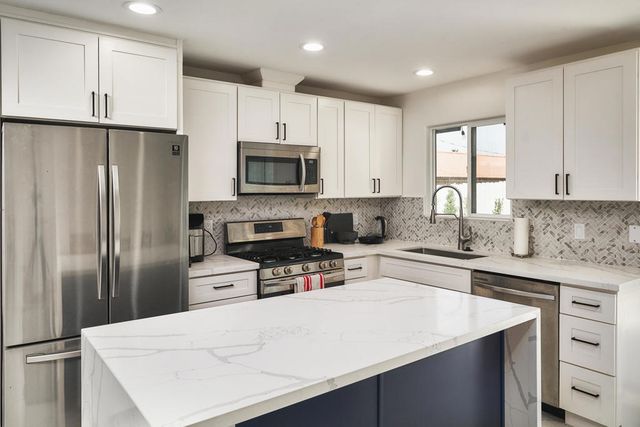 51700 Avenida Martinez, La Quinta, CA 92253