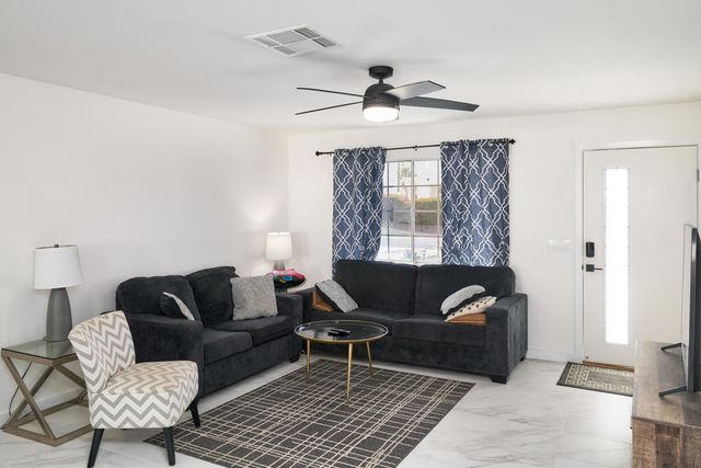 51700 Avenida Martinez, La Quinta, CA 92253