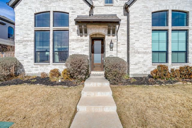 2357 Longspur Drive, Fort Worth, TX 76008