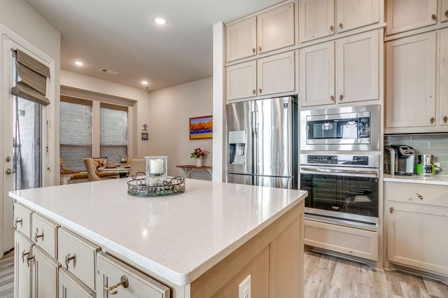 2357 Longspur Drive, Fort Worth, TX 76008