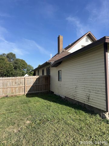 108 S 1st Street, North Manchester, IN 46962