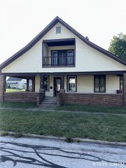 108 S 1st Street, North Manchester, IN 46962