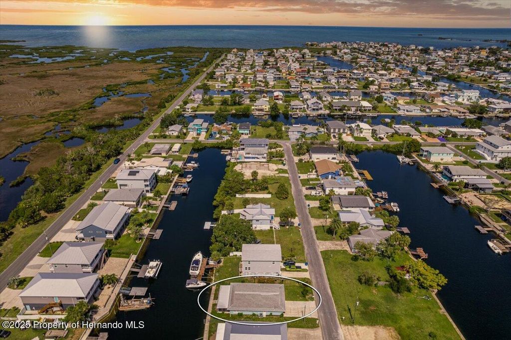 4016 Centavo Court, Hernando Beach, FL 34607