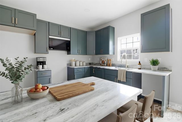 1124 8th Street, Statesville, NC 28677