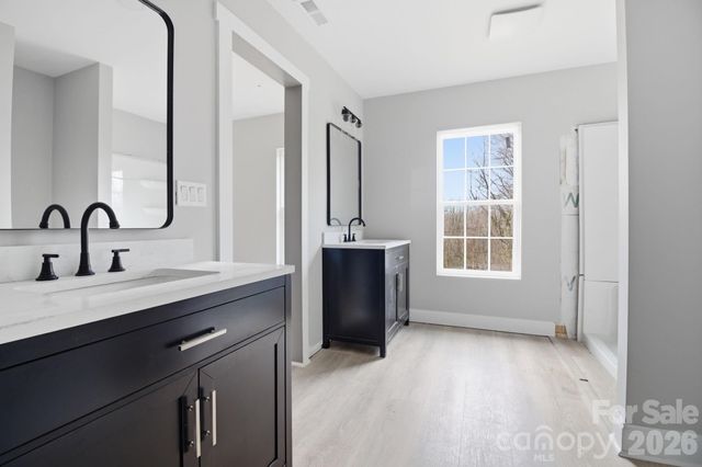 1124 8th Street, Statesville, NC 28677