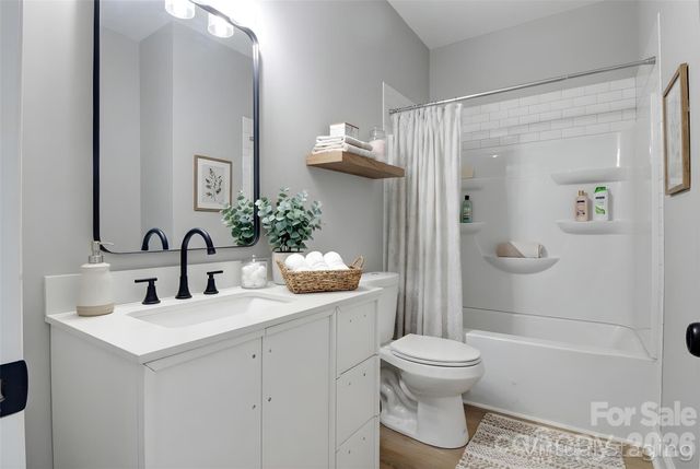 1124 8th Street, Statesville, NC 28677