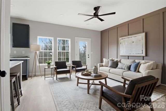 1124 8th Street, Statesville, NC 28677