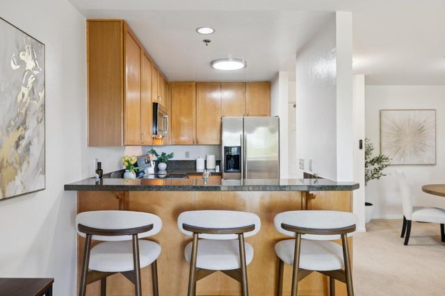 300 Murchison Drive 312, Millbrae, CA 94030