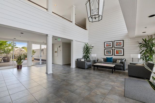 300 Murchison Drive 312, Millbrae, CA 94030