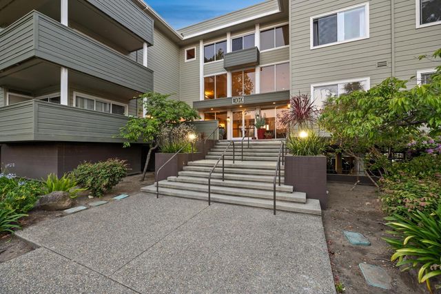300 Murchison Drive 312, Millbrae, CA 94030
