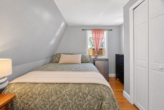 40 Avalon St, Revere, MA 02151
