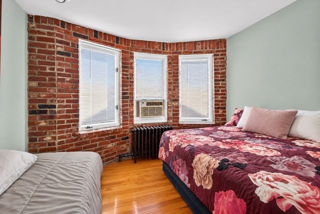 40 Avalon St, Revere, MA 02151