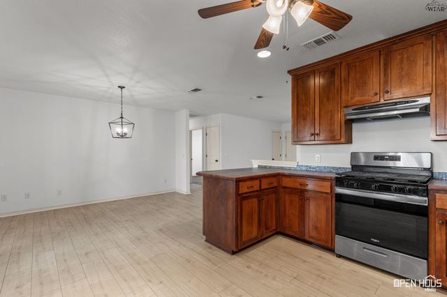 568 VAUGHN ROAD, Burkburnett, TX 76354