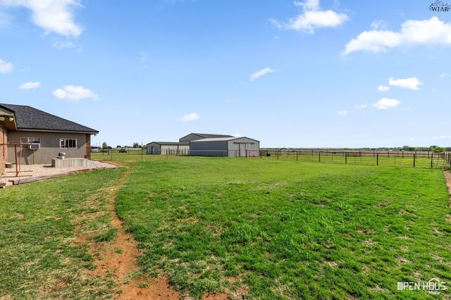 568 VAUGHN ROAD, Burkburnett, TX 76354