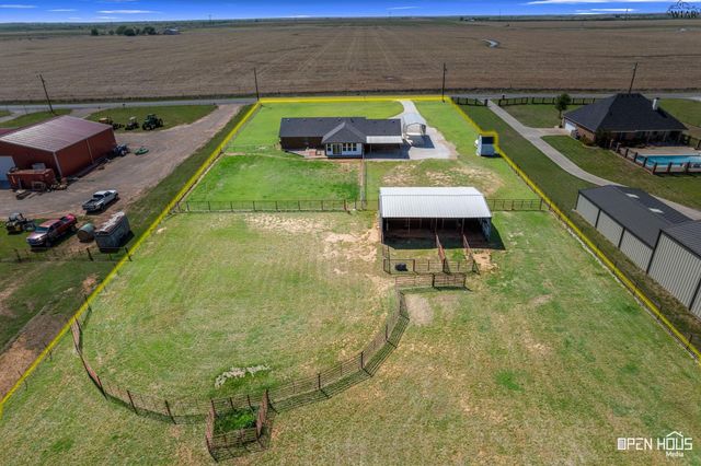 568 VAUGHN ROAD, Burkburnett, TX 76354