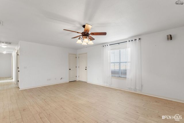 568 VAUGHN ROAD, Burkburnett, TX 76354