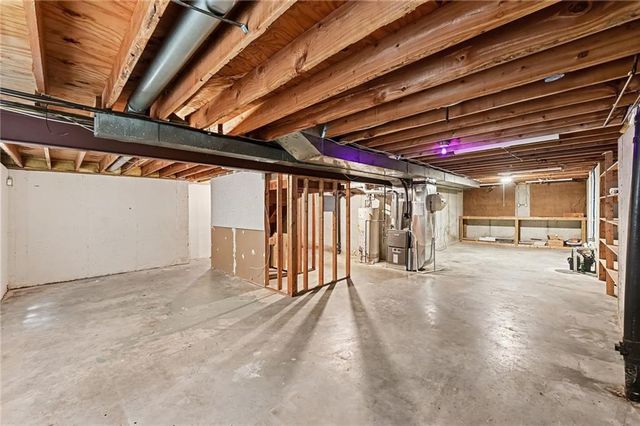 4823 NW 57th Court, Kansas City, MO 64151