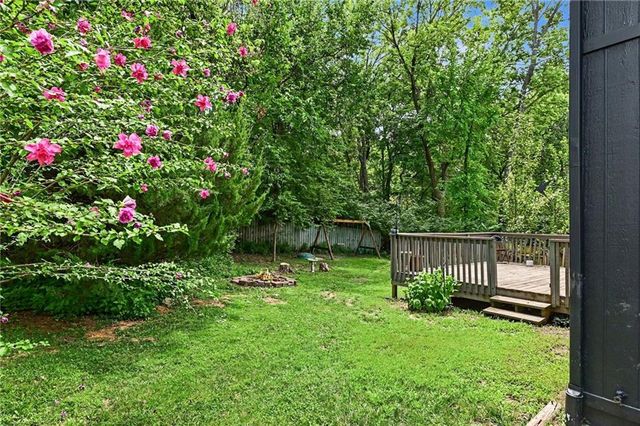 4823 NW 57th Court, Kansas City, MO 64151