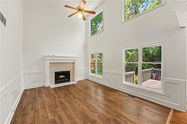 4823 NW 57th Court, Kansas City, MO 64151