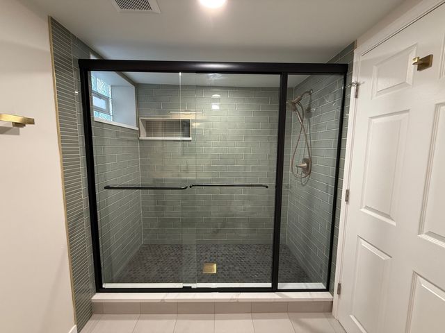 5822 W 64th Place, Chicago, IL 60638