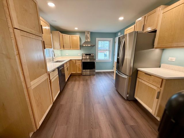 5822 W 64th Place, Chicago, IL 60638