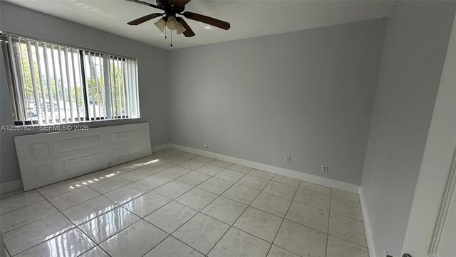 16551 Blatt Blvd 204, Weston, FL 33326