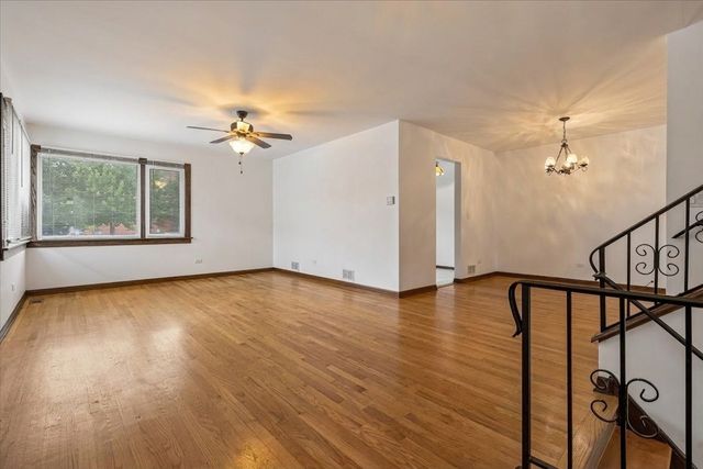 5905 N Oketo Avenue, Chicago, IL 60631