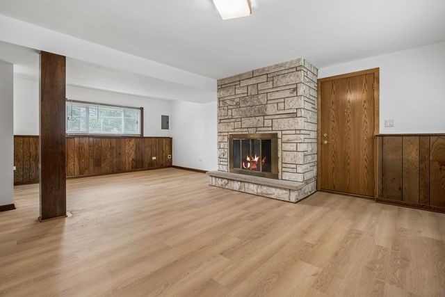 5905 N Oketo Avenue, Chicago, IL 60631