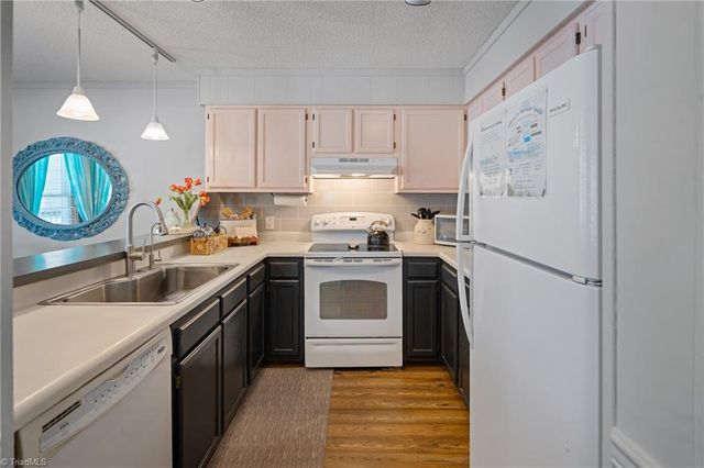 301 Pinnacle Inn Road 2101, Beech Mountain, NC 28604