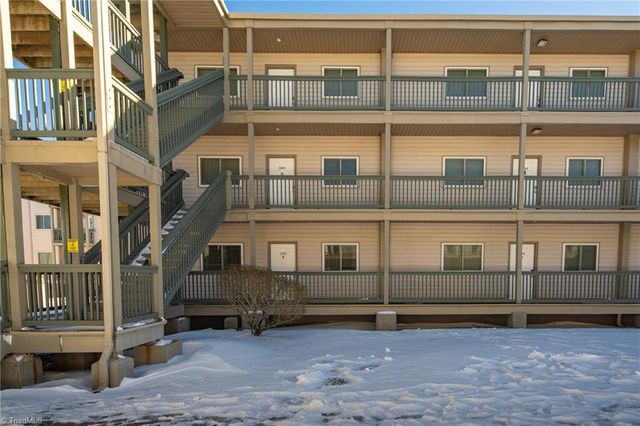 301 Pinnacle Inn Road 2101, Beech Mountain, NC 28604