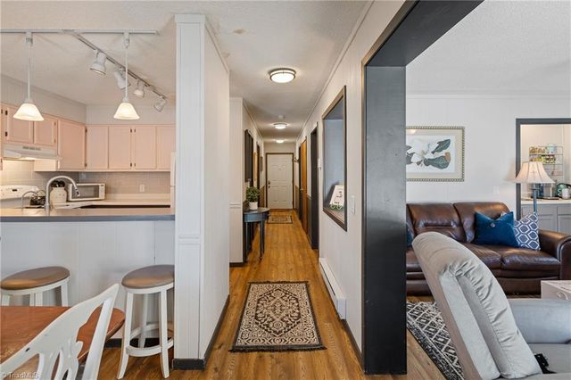 301 Pinnacle Inn Road 2101, Beech Mountain, NC 28604