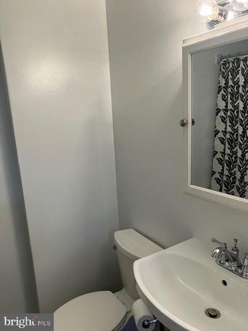 154 LAUREBA AVE, Stratford, NJ 08084