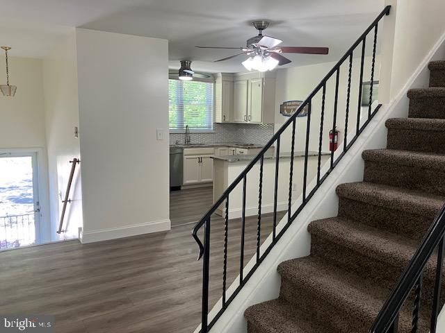 154 LAUREBA AVE, Stratford, NJ 08084