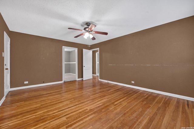 2001 Fresno, San Antonio, TX 78201