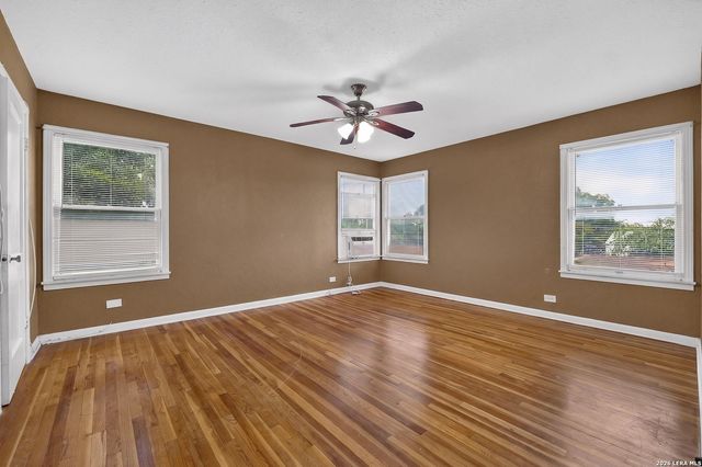 2001 Fresno, San Antonio, TX 78201