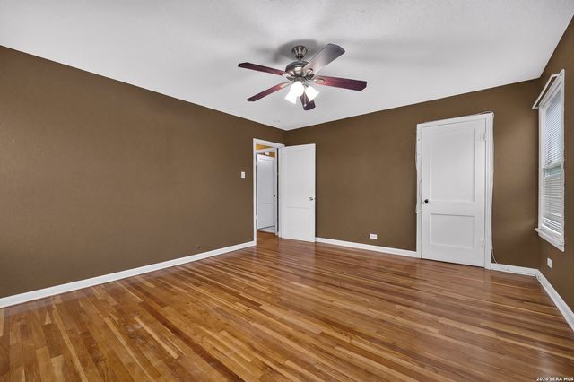 2001 Fresno, San Antonio, TX 78201