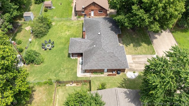 318 Sunset Drive, Vinita, OK 74301