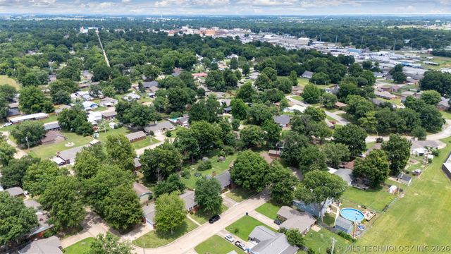 318 Sunset Drive, Vinita, OK 74301