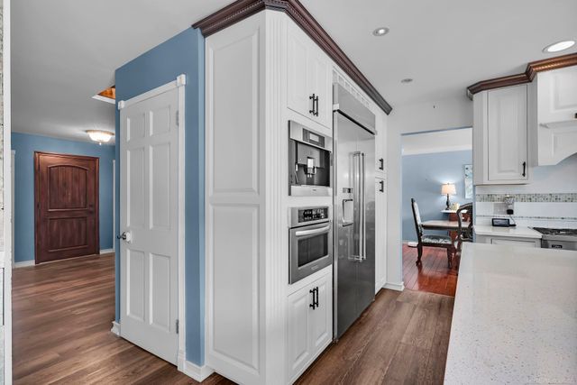 13848 Woodsett Court, Shelby Twp, MI 48315