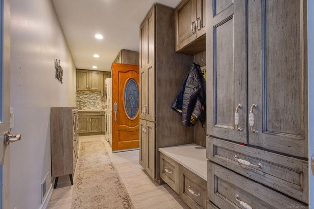 13848 Woodsett Court, Shelby Twp, MI 48315