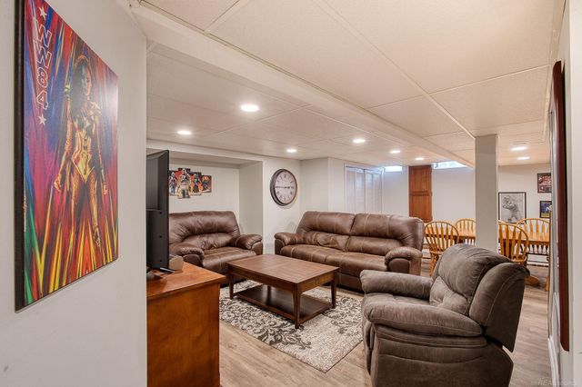 13848 Woodsett Court, Shelby Twp, MI 48315