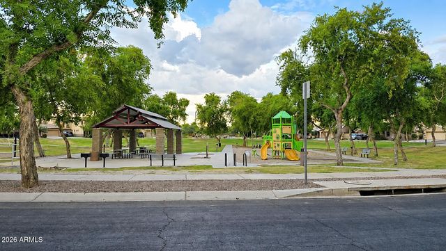 4185 E WOODSIDE Court, Gilbert, AZ 85297
