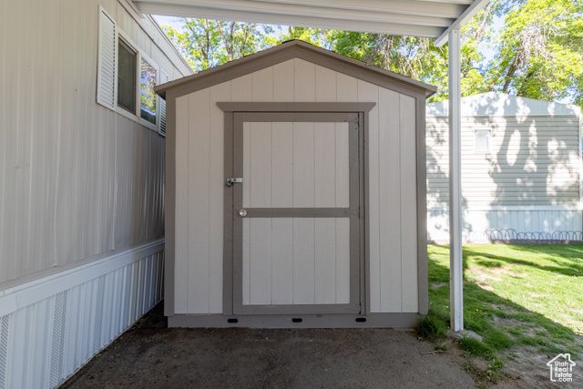 3015 S HOMECREST ST, West Valley City, UT 84119