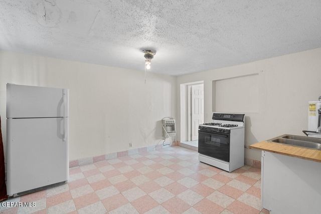 3905 DURAZNO Avenue, El Paso, TX 79905