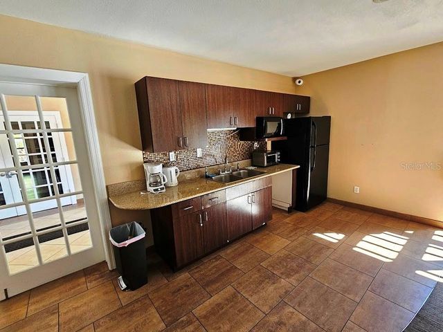 501 E BAY DRIVE 3401, Largo, FL 33770