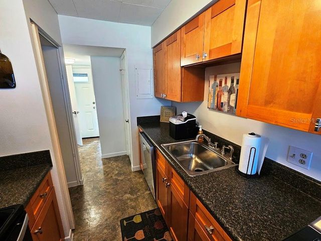 501 E BAY DRIVE 3401, Largo, FL 33770